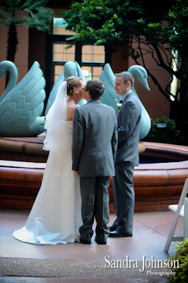 Best Orlando Wedding photographer - Sandra Johnson (SJFoto.com)